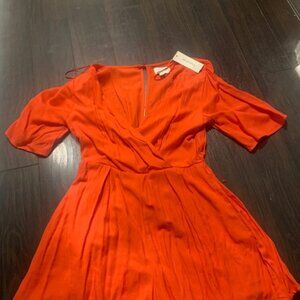 Jun & Ivy Francesca’s Orange Scalloped Short Sleeve Romper NEW WITH TAGS